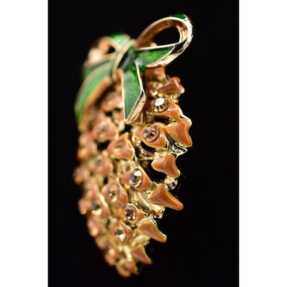 Napier Vintage Pine Cone Pin Brooch Crystal Enamel Gold Christmas Signed Bin4 - Picture 2 of 12